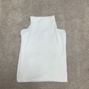 Lululemon turtleneck